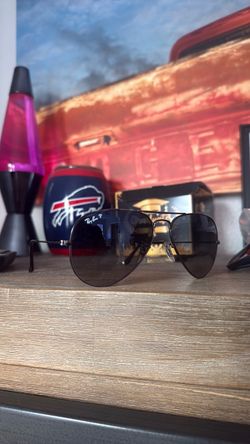 Ray ban polarized aviators