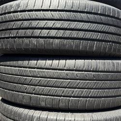 Set 225/67-17 Michelin Con El 80% De Vida 