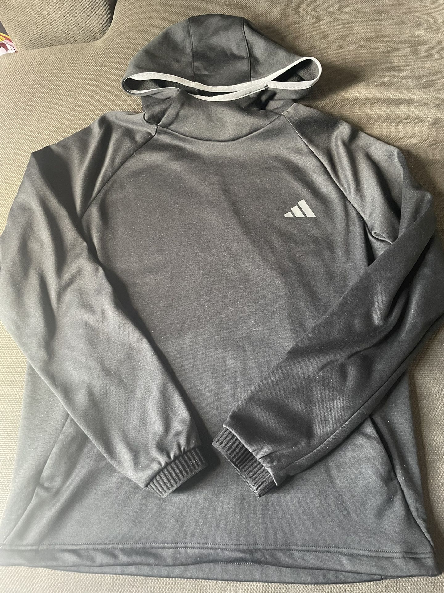 Adidas Men’s Medium Sweater