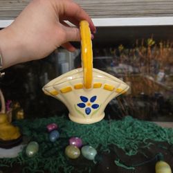 Decorative SHAWNEE Ceramic Basket