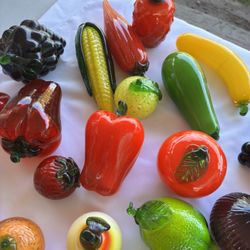 Glass Veggies And Fruit Bundle As Pictured 