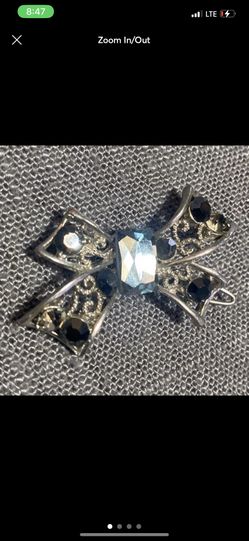 Beautiful Sparkling Small Crystal Bow Hair Clip