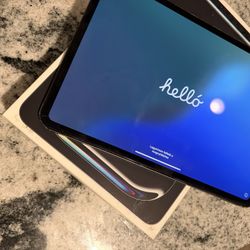 iPad Pro (M4) 11” 256G Verizon