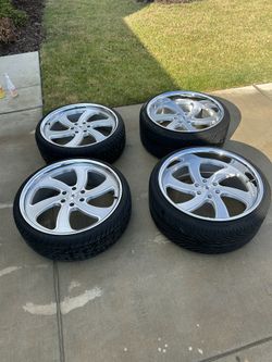 24in Infamous Wheels With Tires