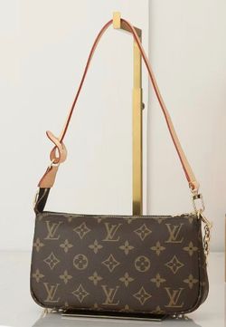 LV Pochette  Accessoires