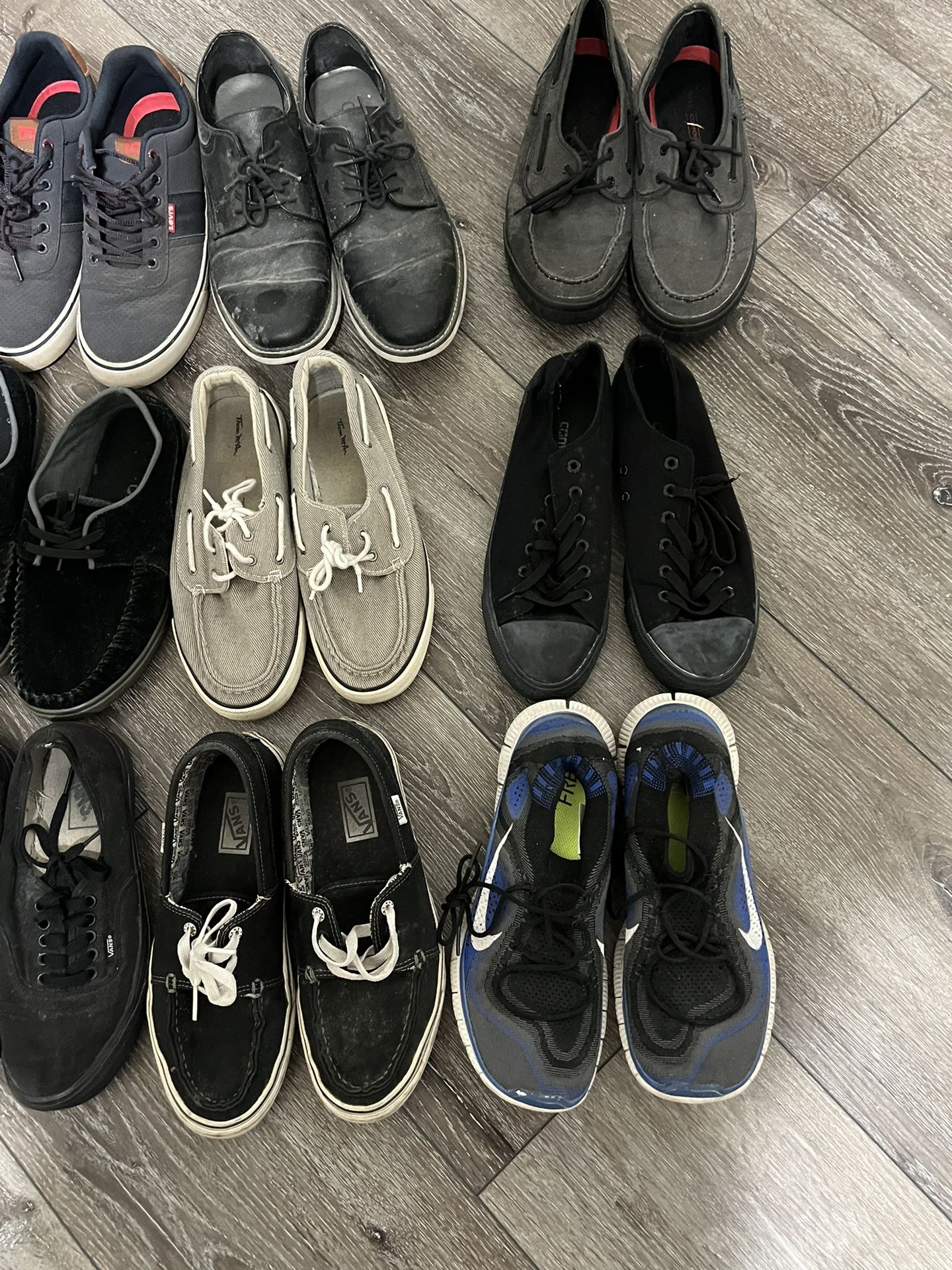 Vans Nike Converse Levis