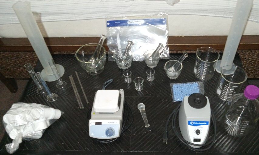 Pharmacy Equipment 