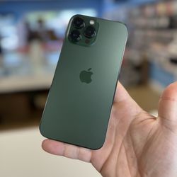 iPhone 13 Pro Max 256GB Unlocked Green / Finance Available for $39 Downpayment