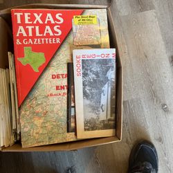 Box 100’s Maps & Travel Guides US & Foreign 