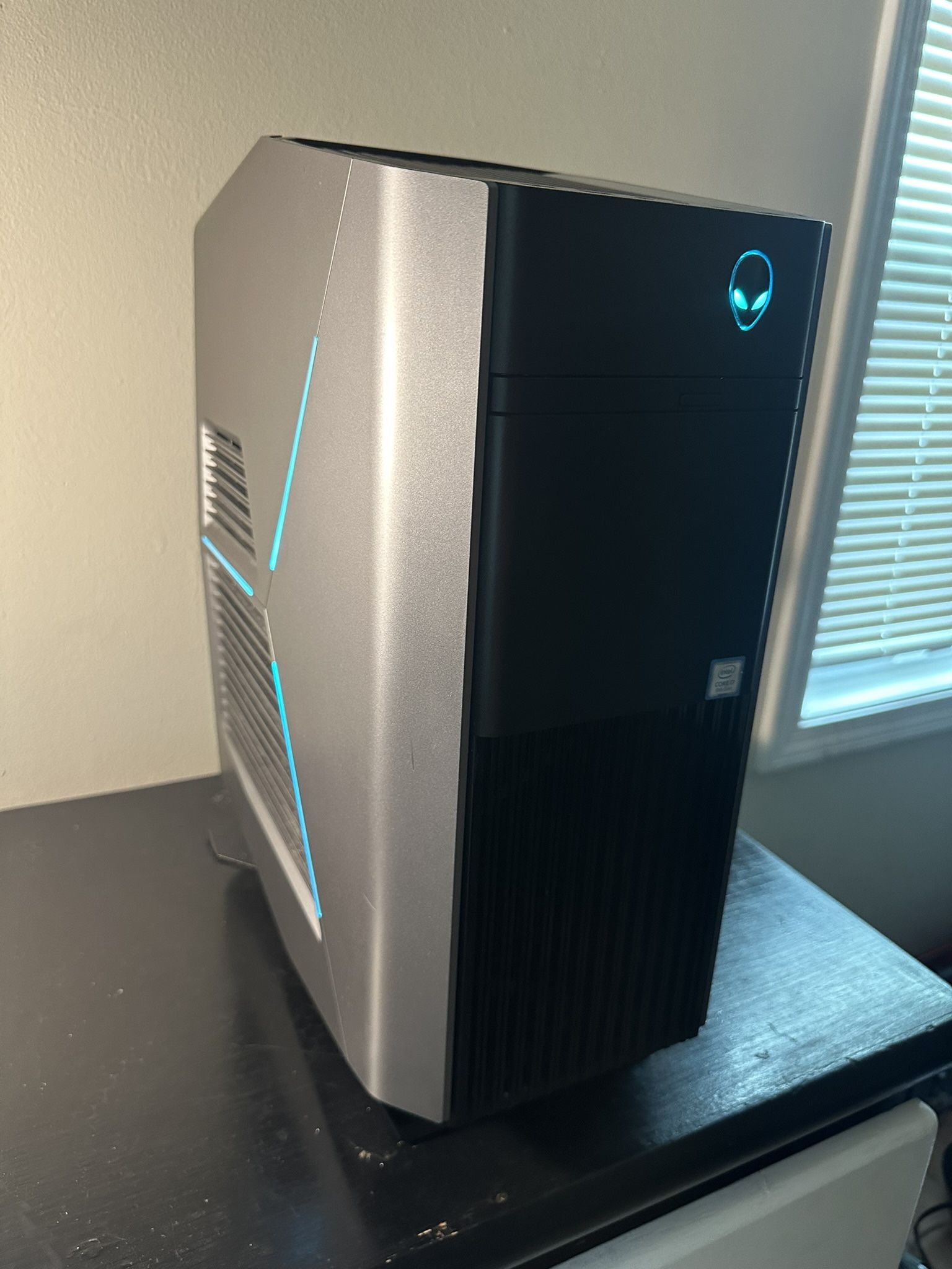 ALIENWARE GAMING PC- NO TRADES