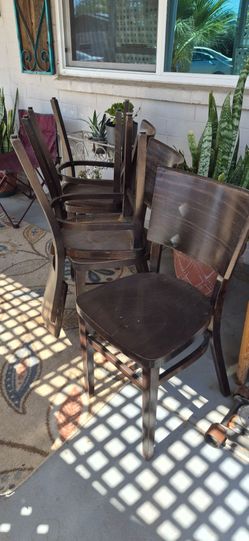 5 free chairs