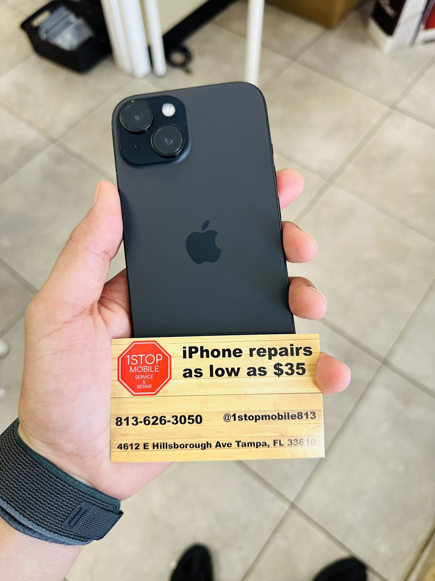 iPhone 15 ATT / CRICKET