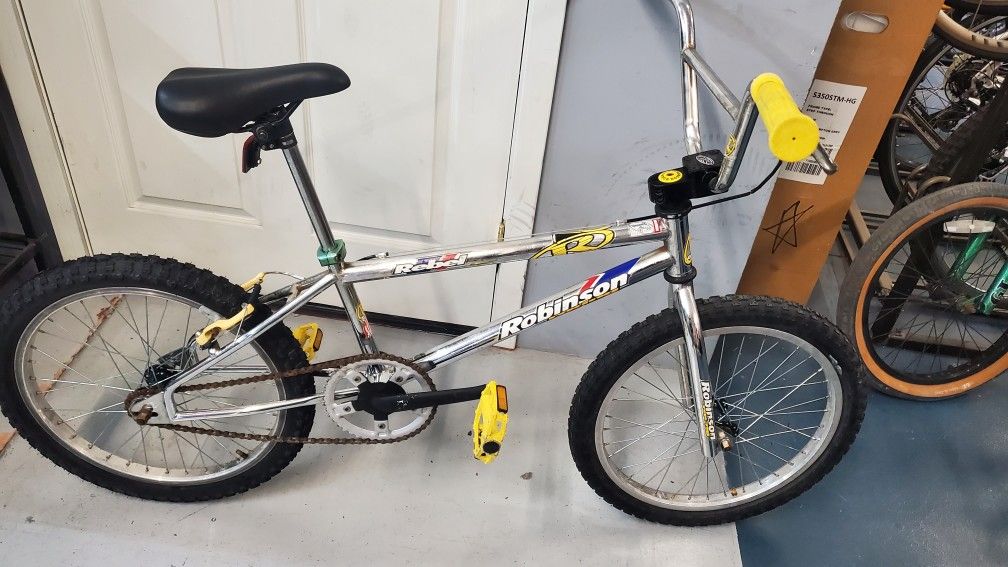 robinson bmx bicycles Pro 1990 Custom Old School Bike Red 98robinsonsst #Robinson #bmx #sst #bmx