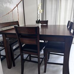 Kitchen Table  Mahogany  $80