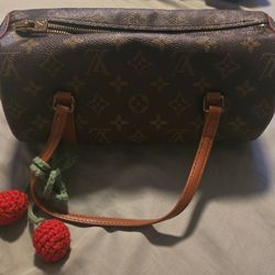 Louis Vitton Monogram Papillon 26