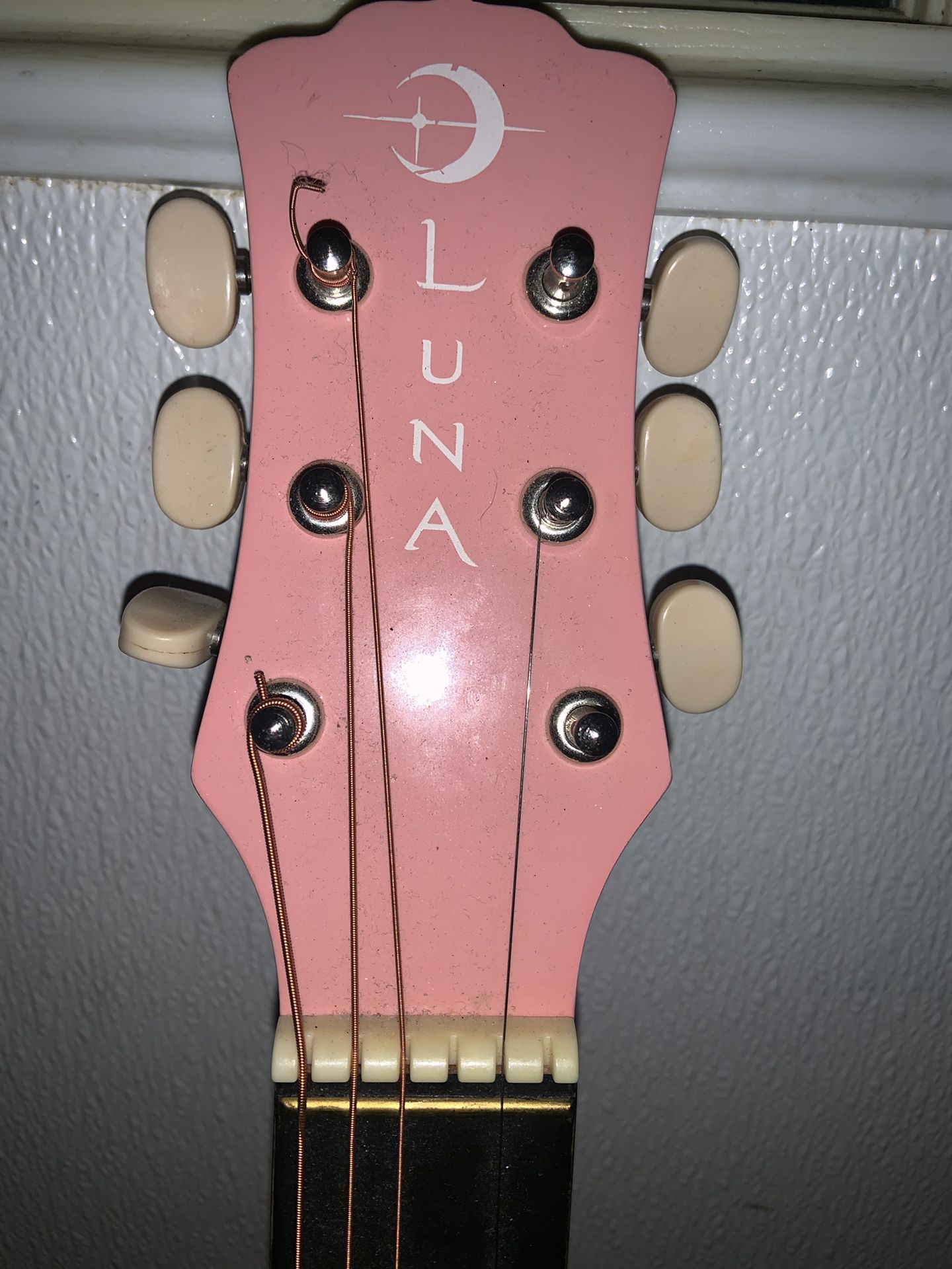 Luna Small Pink Acoustic Guitar W/ Case