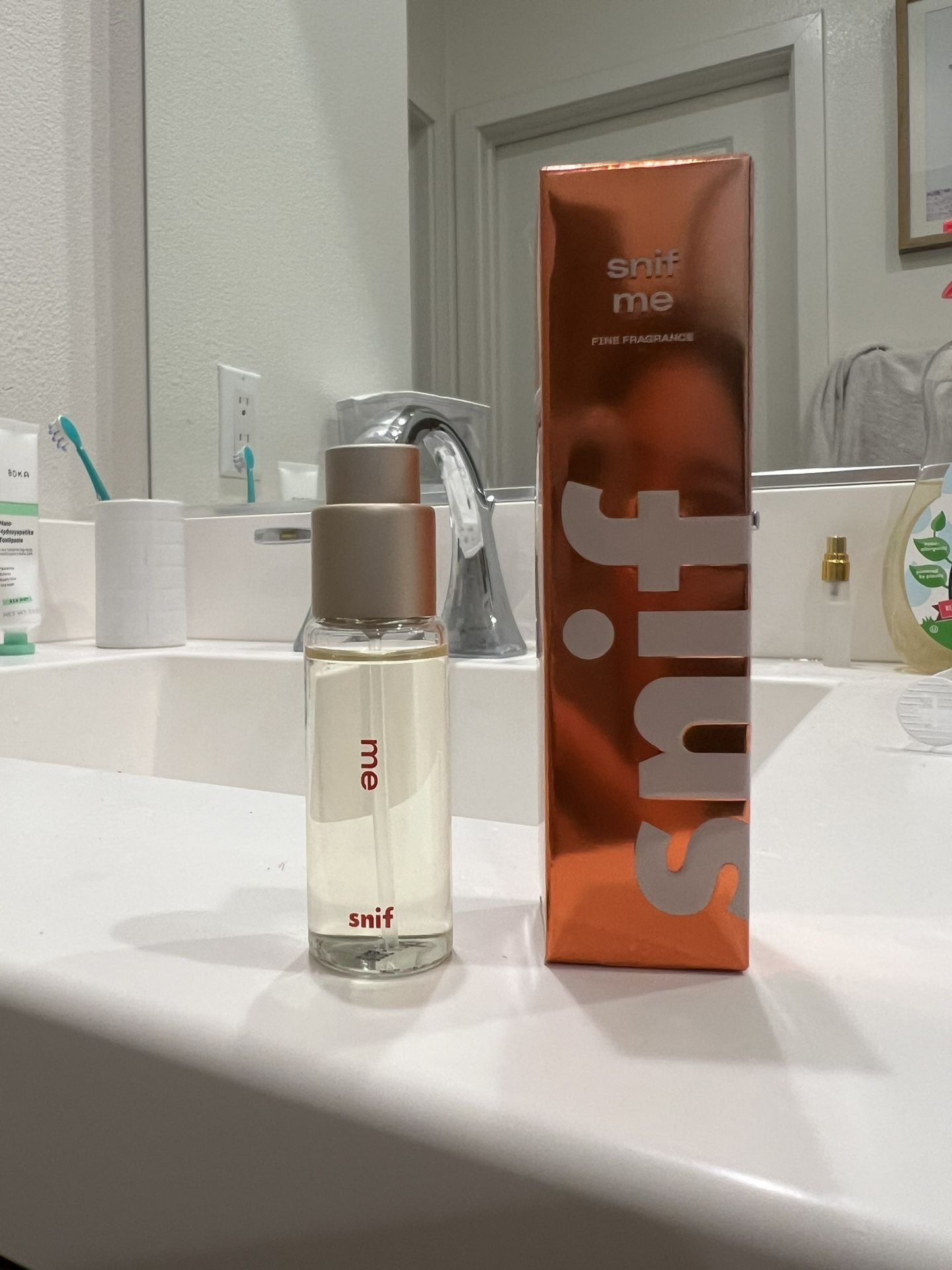 Snif Me Perfume