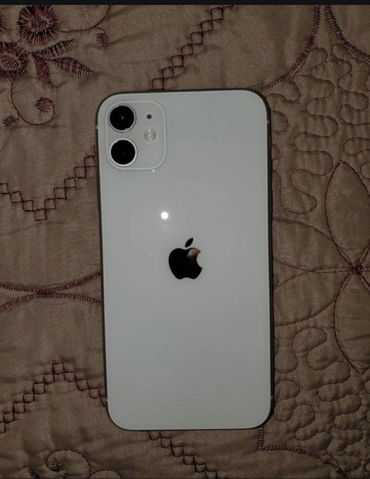 iPhone 11