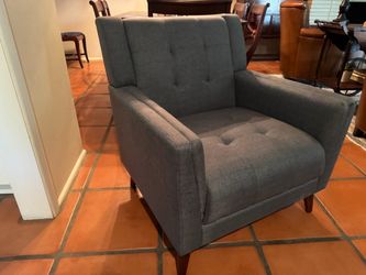 Accent chair