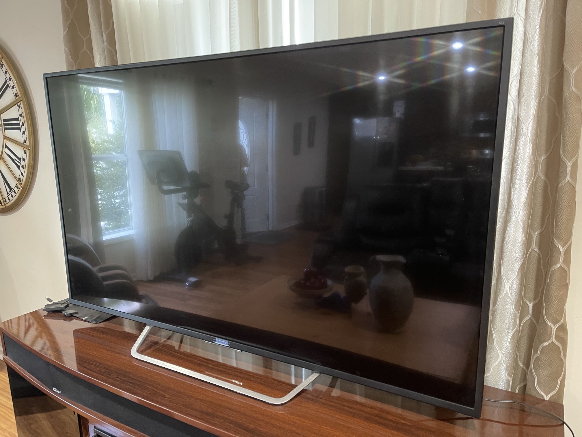 Sony 65” XBR-65X750D