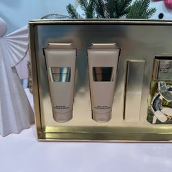 Michael Kors gift set $60