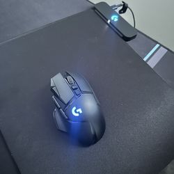Logitech Wired/Wireless Mouse w/ Powerplay 