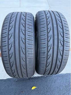 Pair of Lexani tires 225/50/18 75%