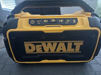Dewalt Bluetooth speaker