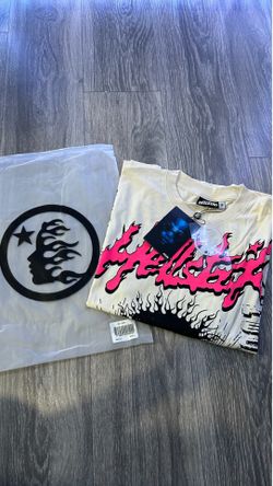 Hellstar Studios ‘Sounds Like Heaven’ T-Shirt Size Small - Brand New