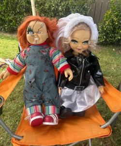 Chucky and Tiffany Bride of Chucky Doll Set