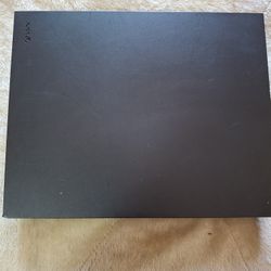 Xbox One X w/ Controller