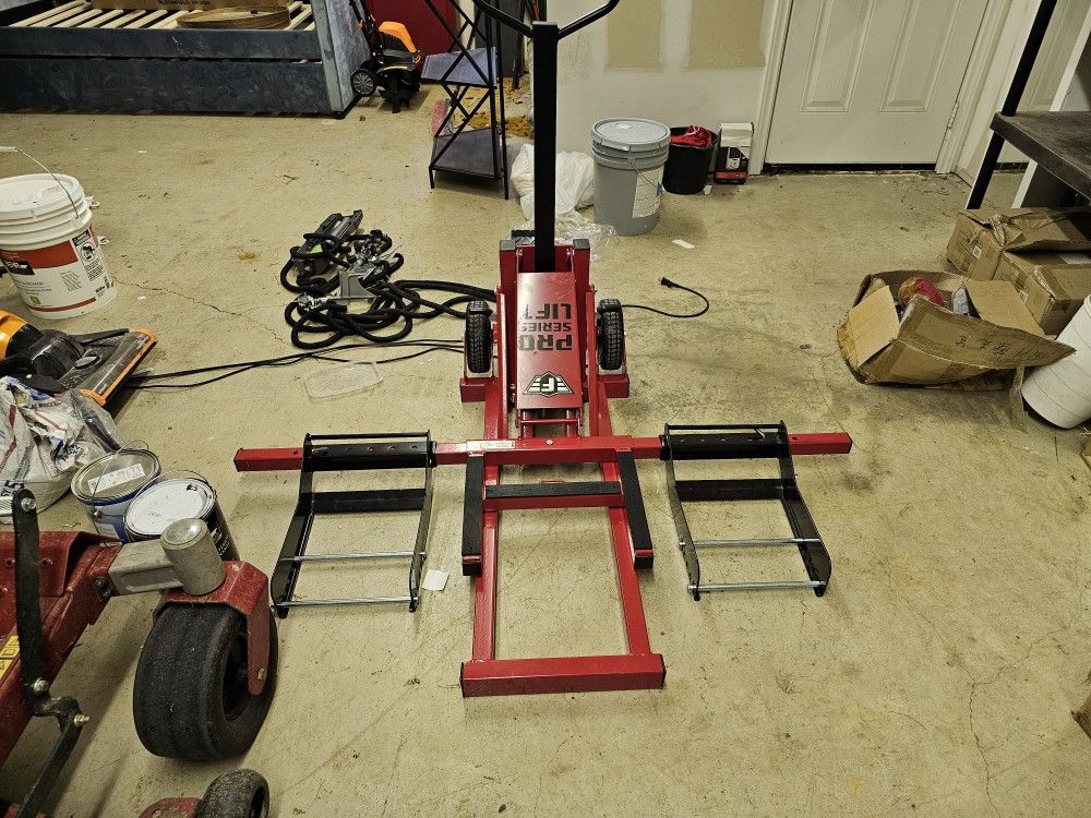 Fischer Heavy Duty ATV/Mower Lift Jack