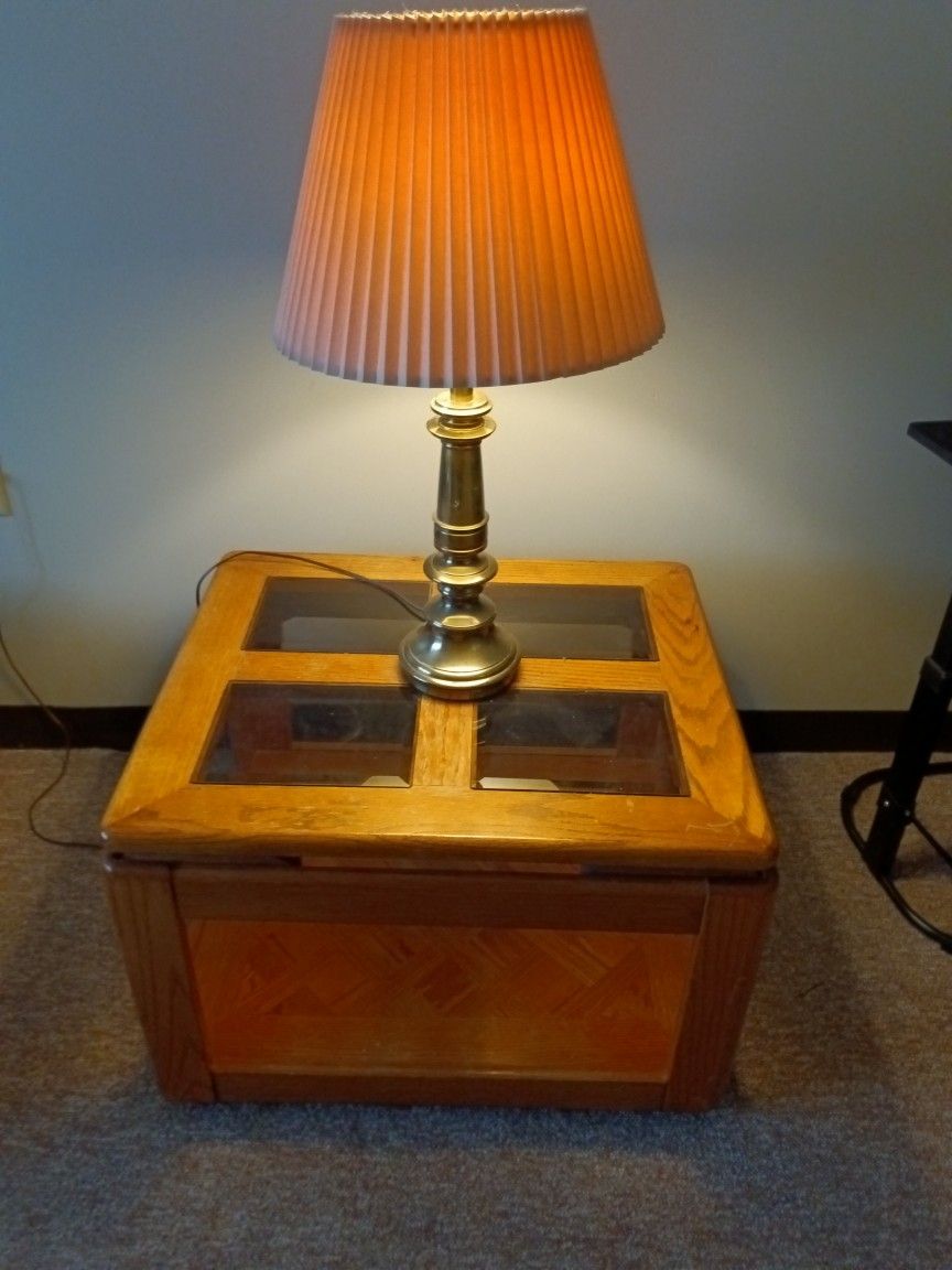 Side/ End Table With Glass 