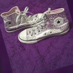 Chuck Taylor New Converse size 2 kids