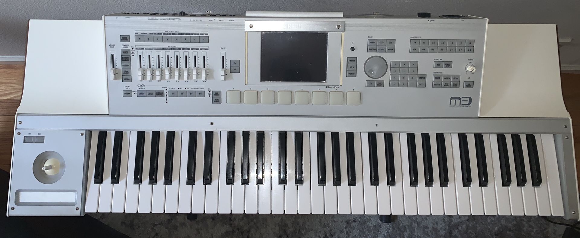 Korg Keyboard