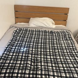 Full size bed w/ mattress