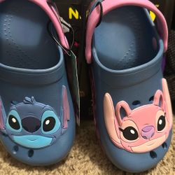 Stitch clogs 