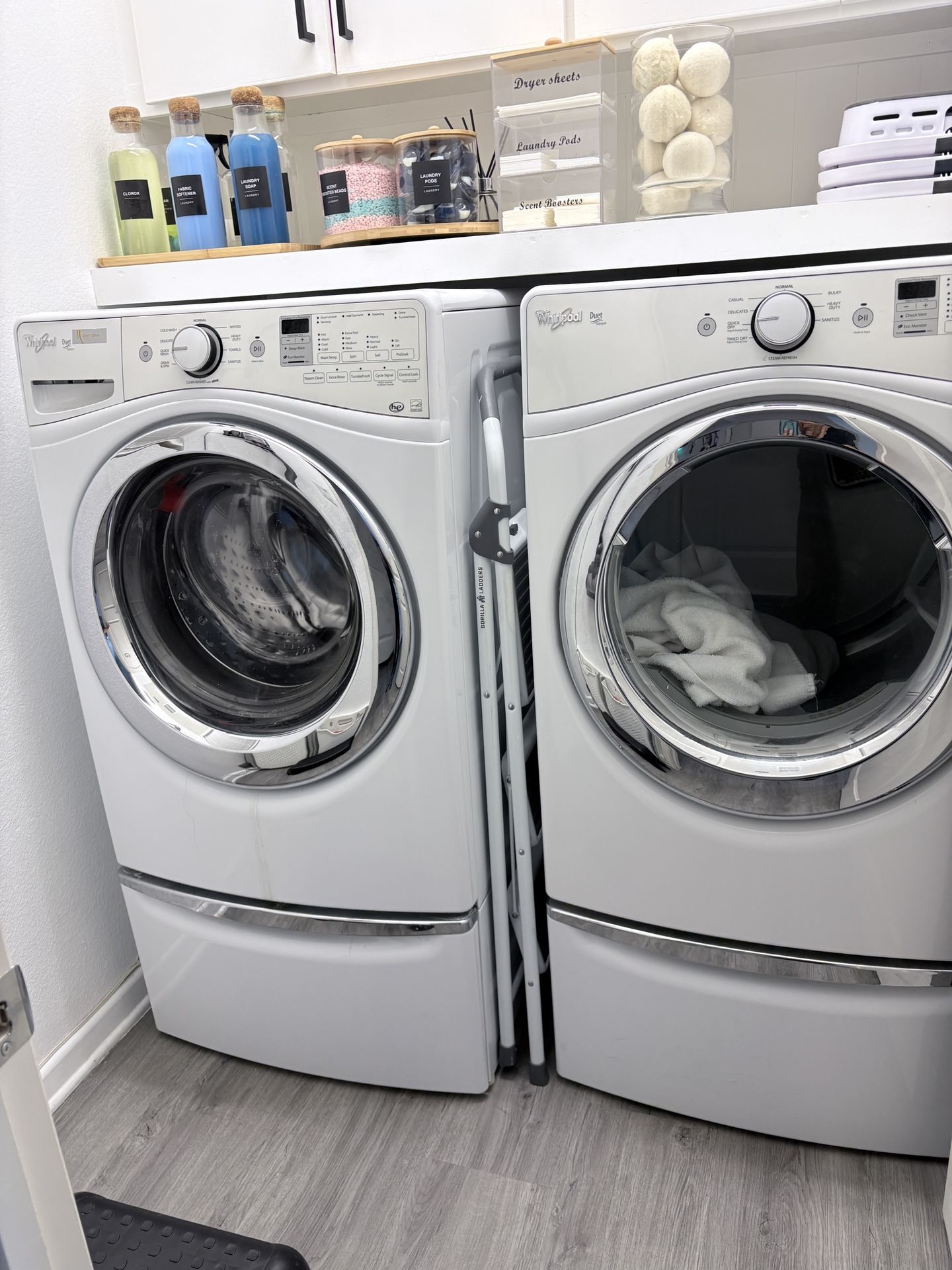 Whirlpool Duet Washer & Dryer