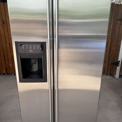Jenn-Air Refrigerator