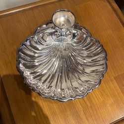 Sheffield Silver Co. Silver Clamshell Server w/ Dip Compartment