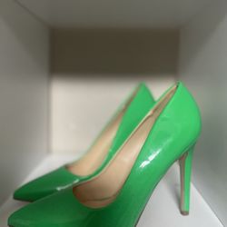 Green Pointy High Heels