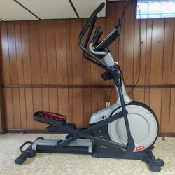 NORDIC TRACK ELIPTICAL 