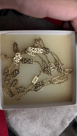 Stella and dot necklace
