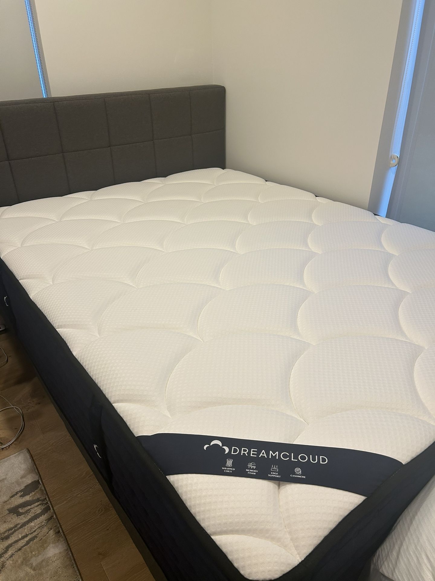 Full Memory Foam Bed & Frame