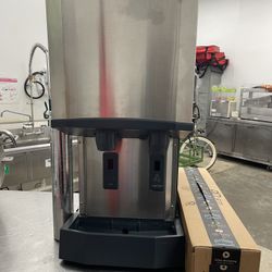 Nugget  Ice Maker / Water Dispenser