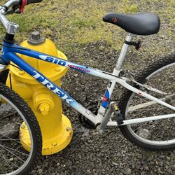 Trek
