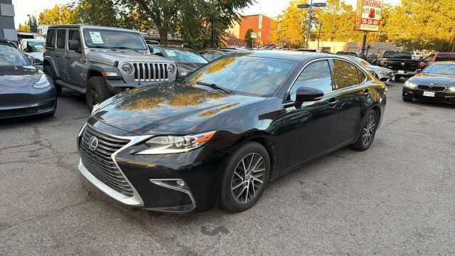 2017 Lexus ES