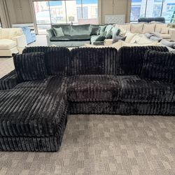 Black Reversible Chaise Comfy Sectional 