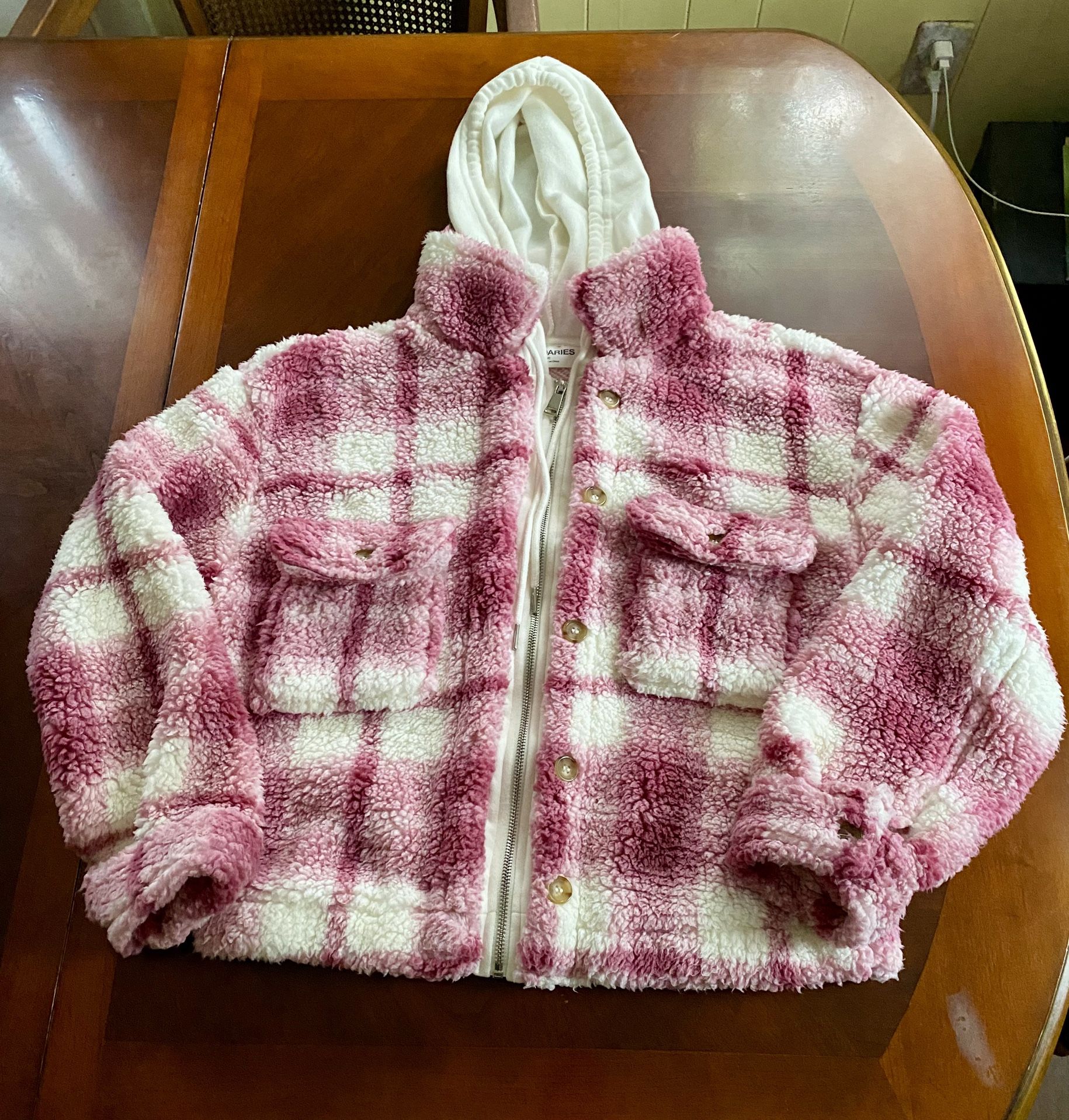 Women’s Size 8/10 Fleece Hoodie Jacket 