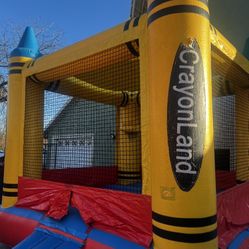 Bounce House 